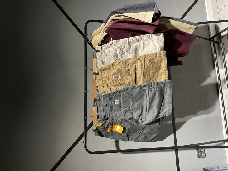 Шорти Carhartt Loose Fit 10" Canvas Utility Work Shorts b147-dkh фото